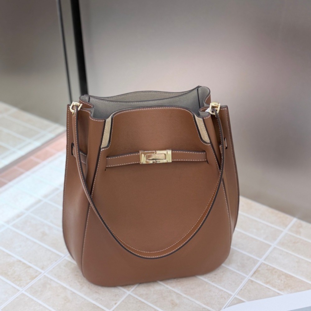 Luxury Bags Leather - Tas Selempang Kulit Mewah Ringan, Model